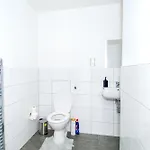 Apartman Stays, 2br Family & Contractors *