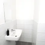 Stays, 2br Family & Contractors *