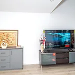 Stays, 2br Family & Contractors *