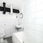 Stays, 2br Family & Contractors *