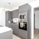Apartman Stays, 2br Family & Contractors