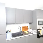 Stays, 2br Family & Contractors Apartman *