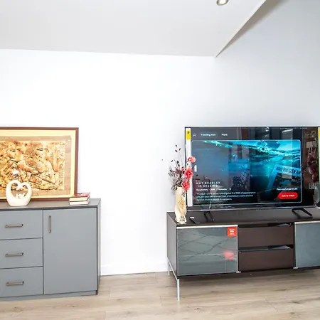 Stays, 2br Family & Contractors *