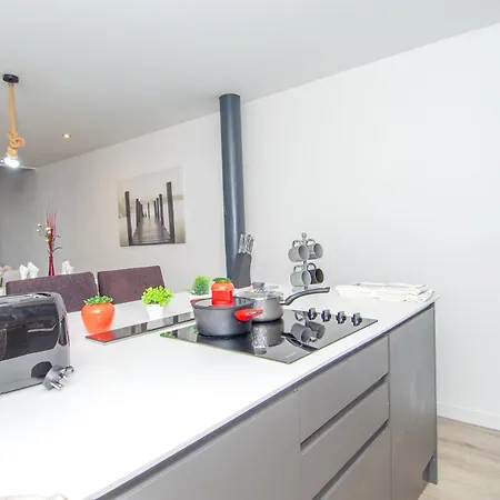 Apartament Stays, 2br Family & Contractors Bradford (West Yorkshire)