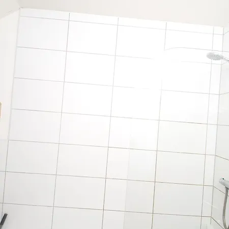 Stays, 2br Family & Contractors *