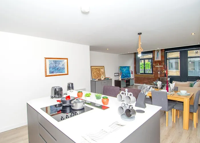 Stays, 2br Family & Contractors Apartament