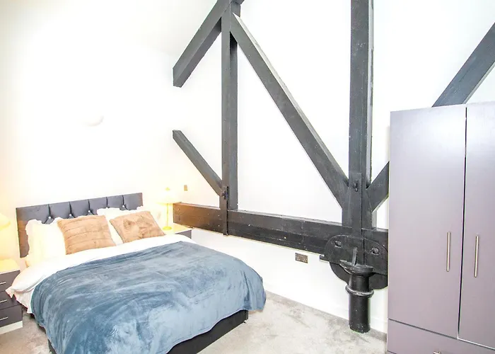 Stays, 2br Family & Contractors *