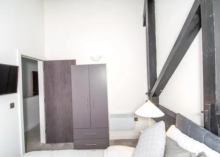 Apartament Stays, 2br Family & Contractors *