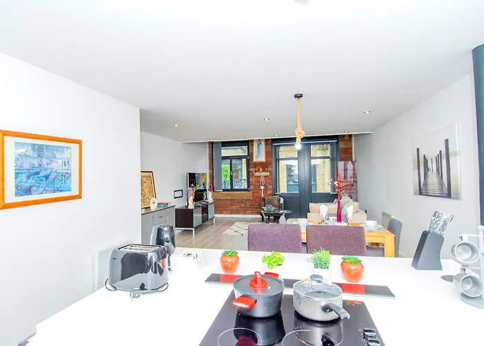 Stays, 2br Family & Contractors *