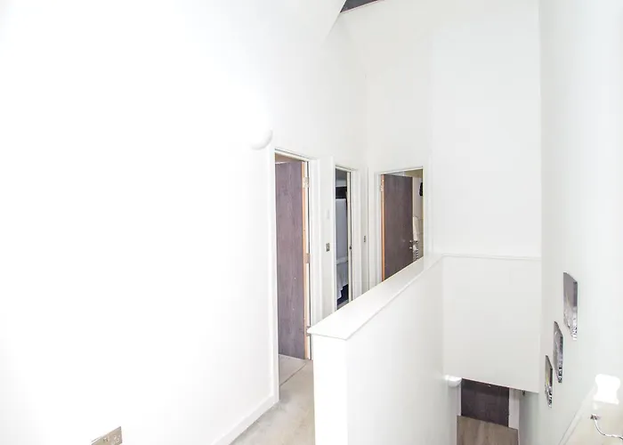 Апартаменты Stays, 2br Family & Contractors