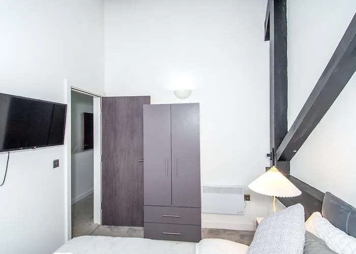 Apartament Stays, 2br Family & Contractors *