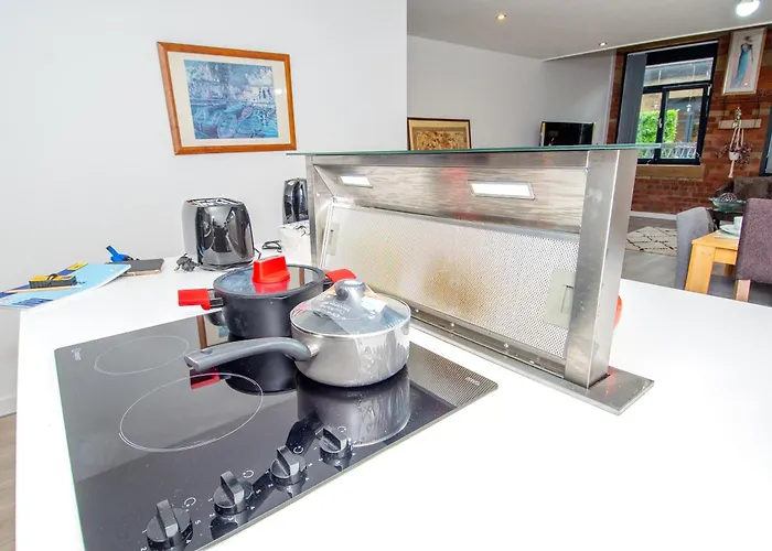 Stays, 2br Family & Contractors Брадфорд