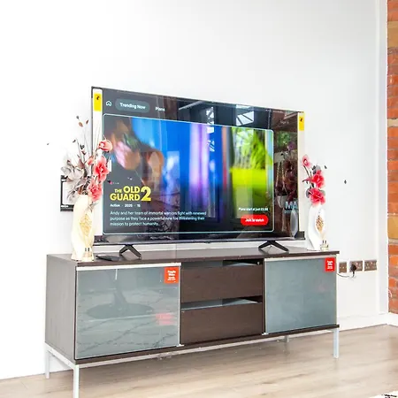 Stays, 2br Family & Contractors