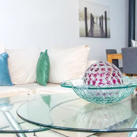 Stays, 2br Family & Contractors *